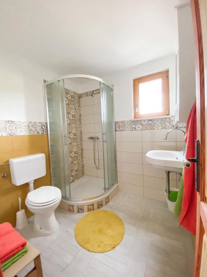Arya House Lopar